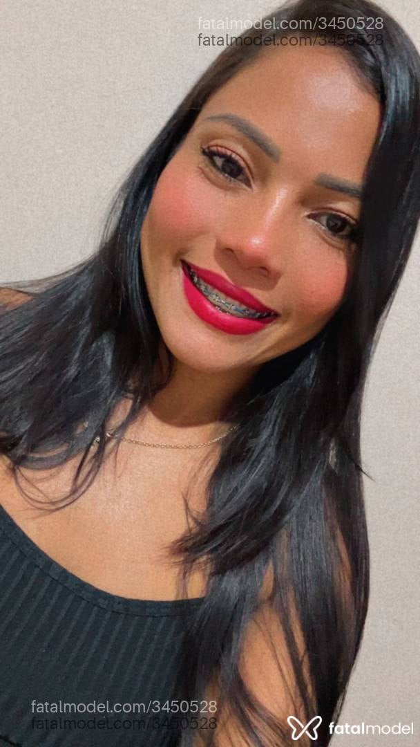 Acompanhante mulher morena (o) de olhos castanhos - Juliana Brito