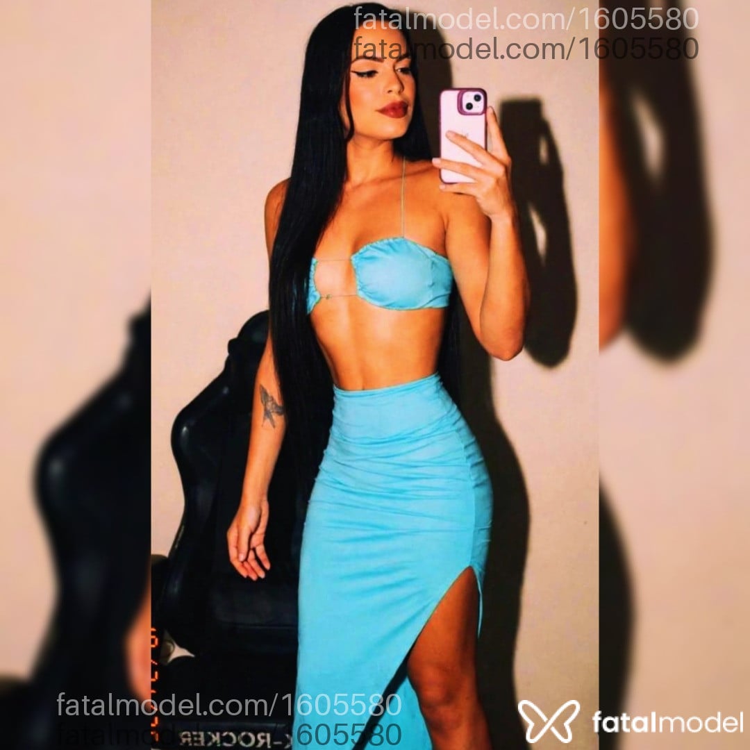 Acompanhante mulher trans morena (o) de olhos castanhos - Mirella Mustang