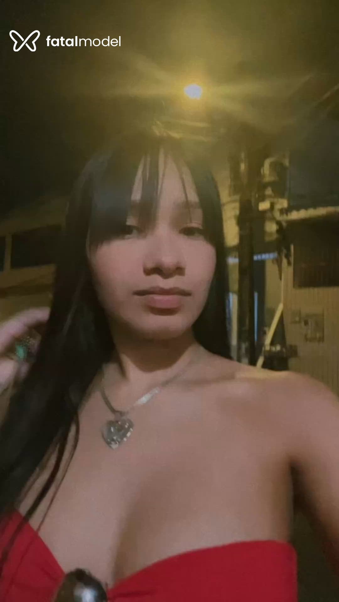 Acompanhante mulher morena (o) de olhos pretos em Brusque Acompanhante mulher morena (o) de olhos pretos em Brusque - Sofy Santos