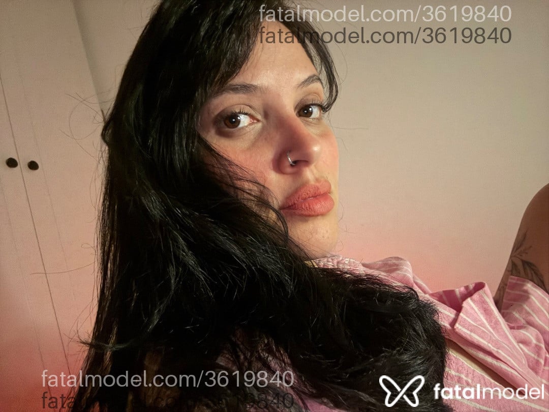 Acompanhante mulher morena (o) de olhos mel - Raquel Pacheco