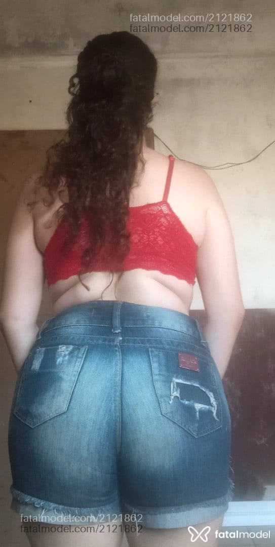 Acompanhante mulher com cabelo castanho de olhos castanhos - Gordinhadlc