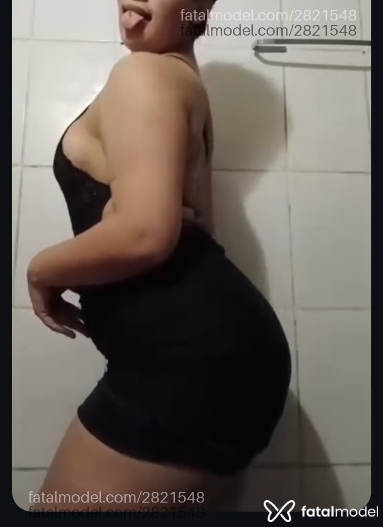 Acompanhante mulher morena (o) de olhos castanhos - Gabi