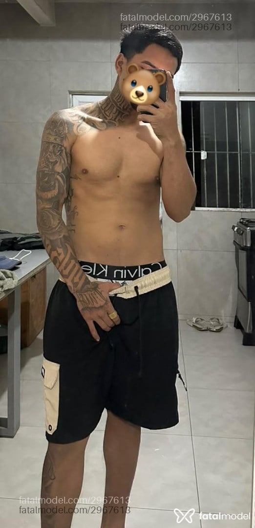Acompanhante homem morena (o) de olhos castanhos - Carlospitt