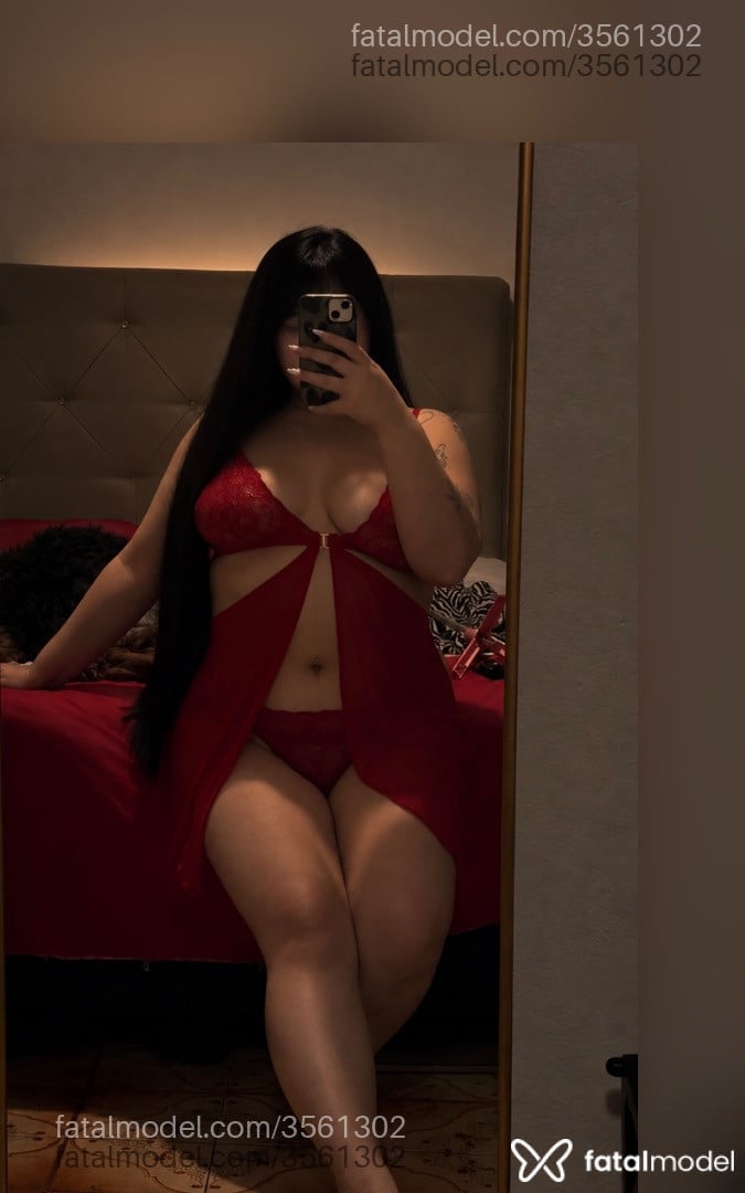 Acompanhante mulher morena (o) de olhos castanhos - Raquel