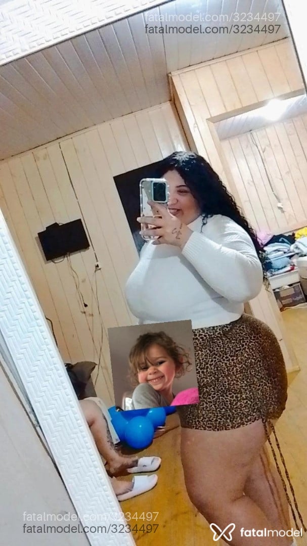Acompanhante mulher morena (o) de olhos castanhos - Pampamzinha