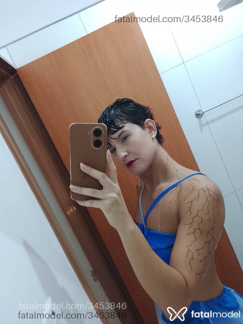 Acompanhante mulher morena (o) de olhos castanhos - Nanda