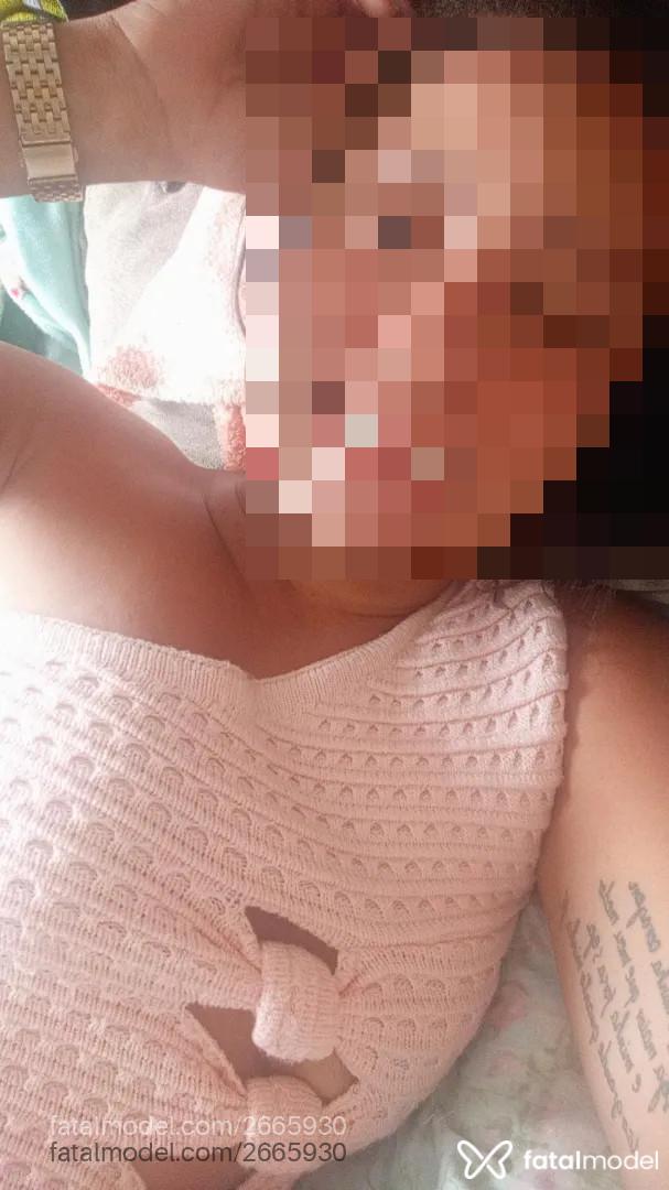 Acompanhante mulher ruiva (o) de olhos castanhos - Mel Lisboa