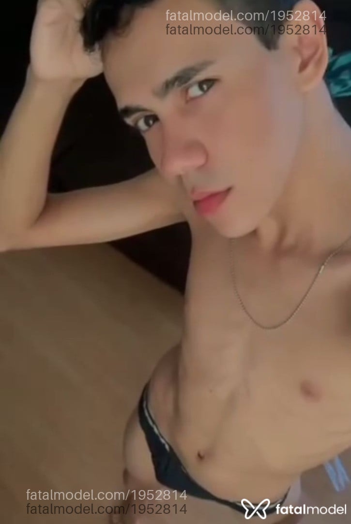 Acompanhante homem morena (o) de olhos castanhos - Antony