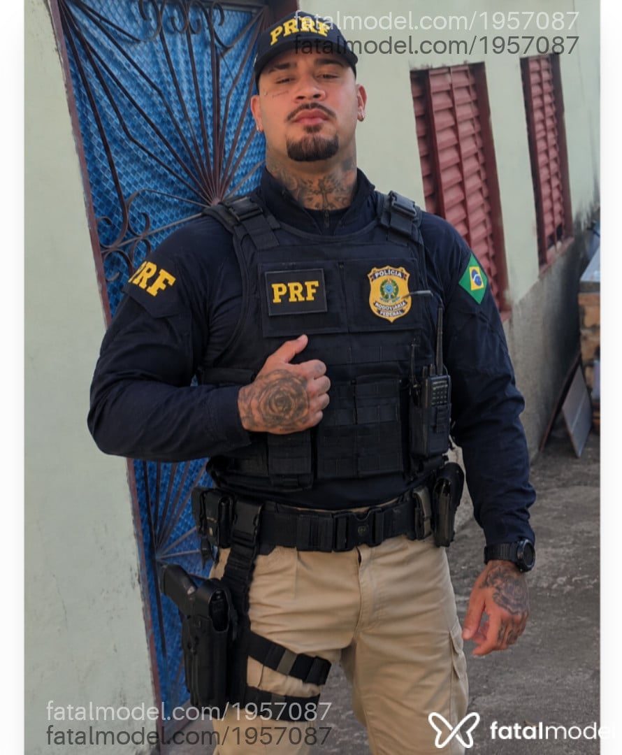 Acompanhante homem morena (o) de olhos pretos - Jftesudo
