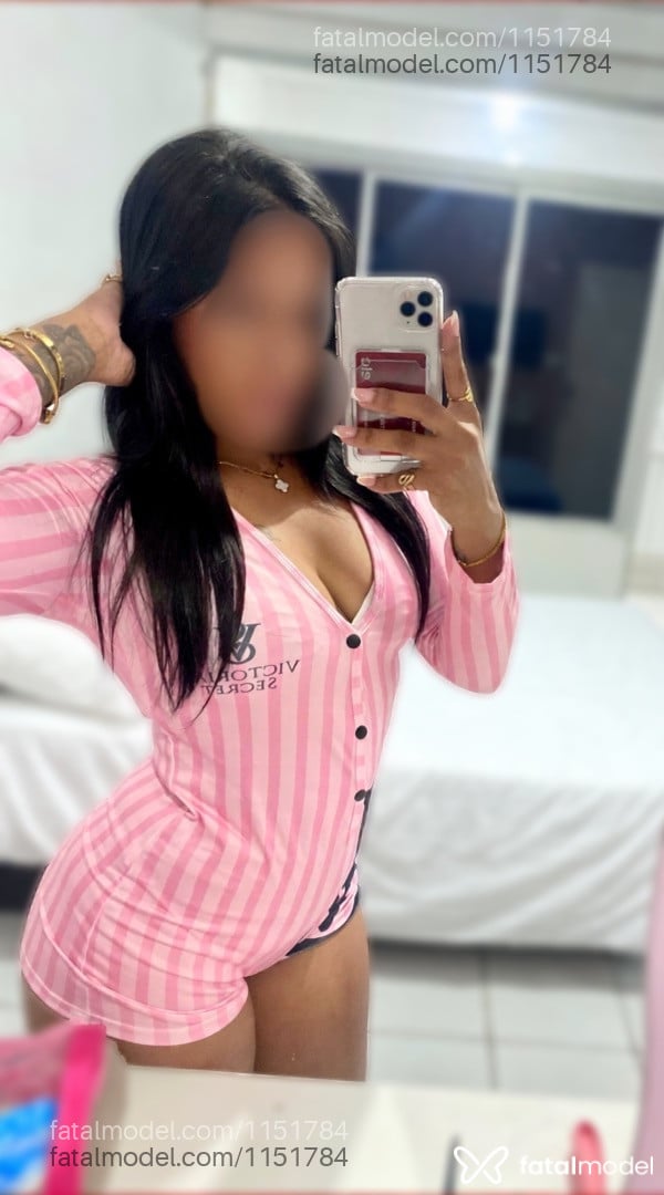 Acompanhante mulher morena (o) de olhos castanhos - Mirella Cartier