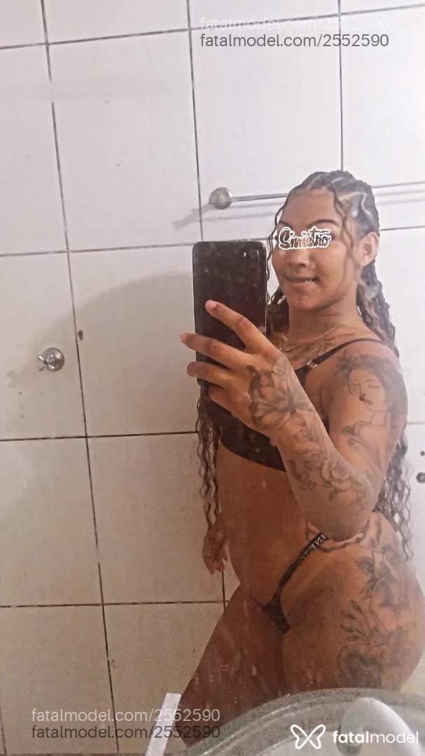Acompanhante mulher morena (o) de olhos castanhos - Bianca