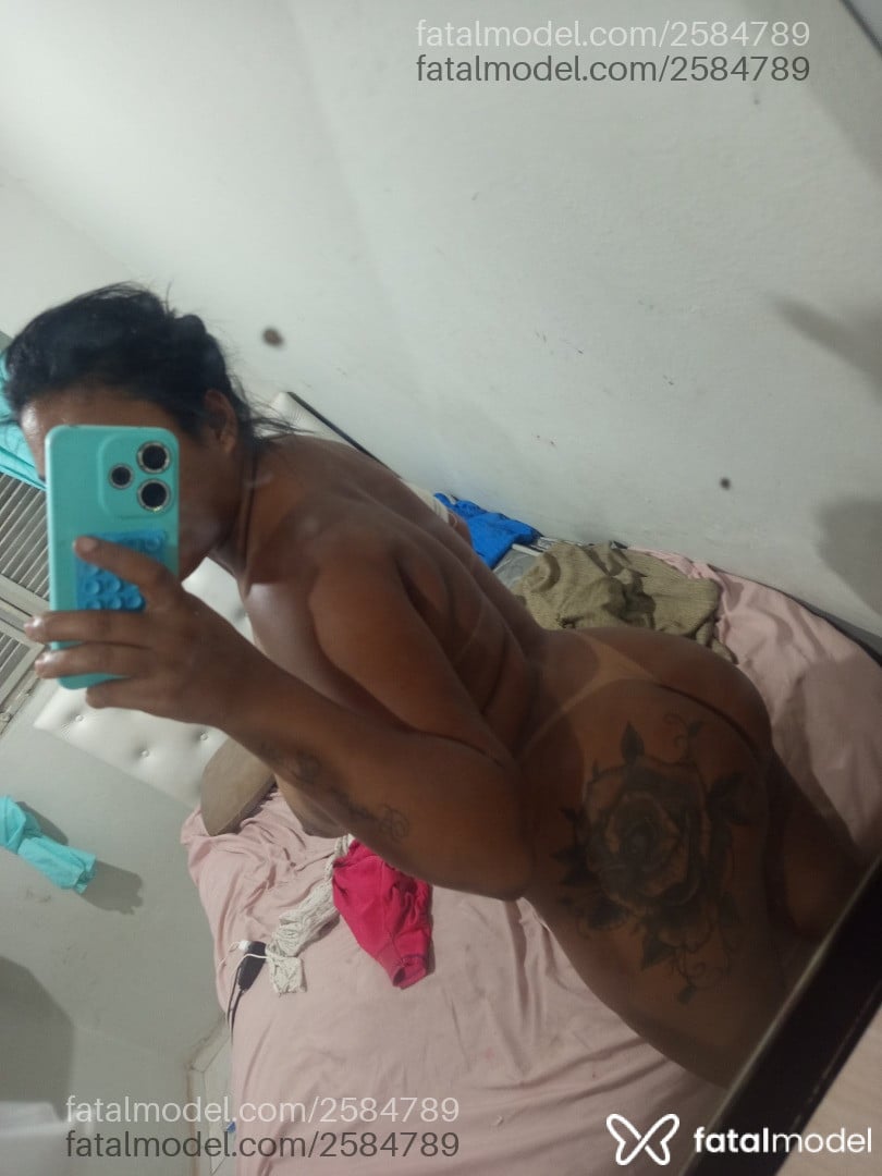 Acompanhante mulher morena (o) de olhos castanhos - Jaqueline