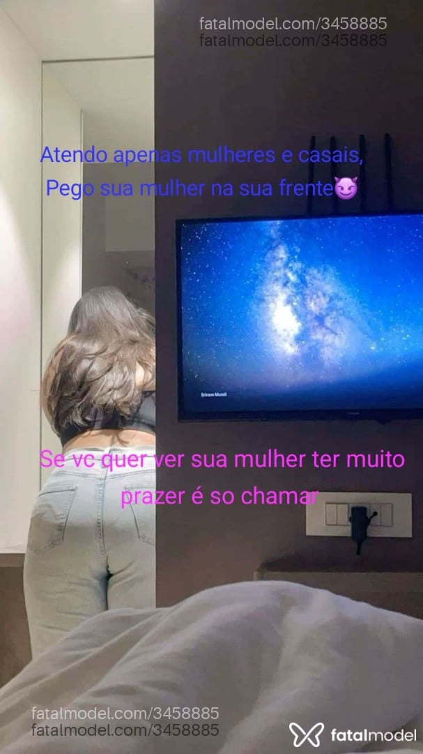 Acompanhante homem com cabelo castanho de olhos castanhos - Ryan West