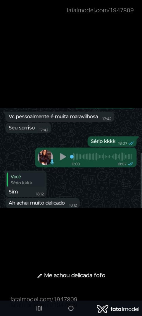 Acompanhante mulher com cabelo castanho de olhos castanhos - Bruninhaasurfis
