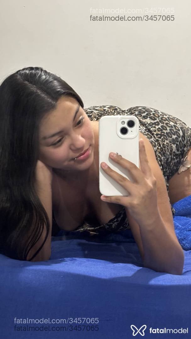 Acompanhante mulher morena (o) de olhos castanhos - Laura Campos