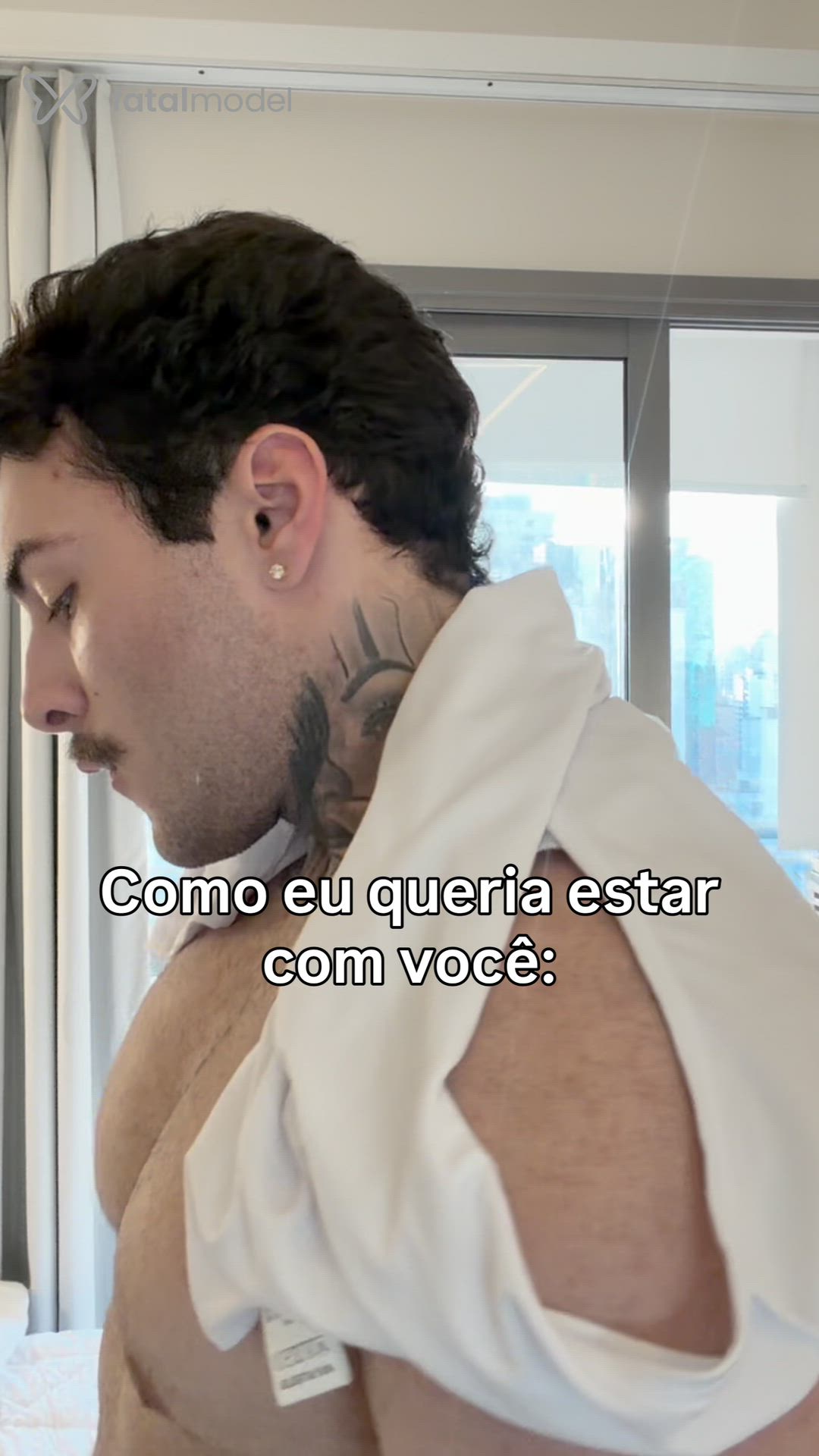 Acompanhante homem com cabelo castanho de olhos cinza - Rafamarttinz