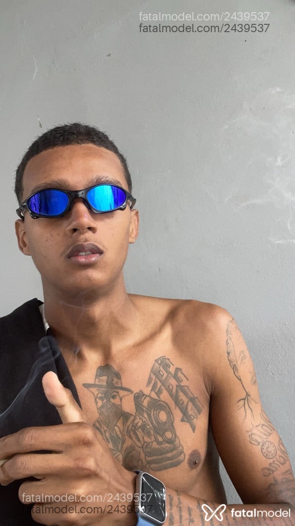 Acompanhante homem morena (o) de olhos pretos - Abravanel