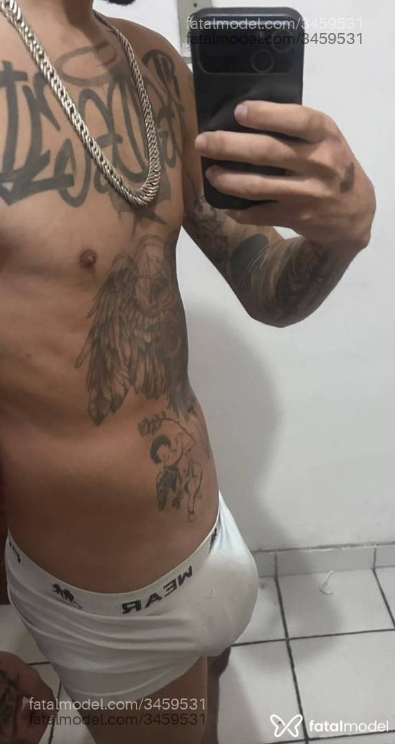Acompanhante homem com cabelo castanho de olhos castanhos em São Paulo - Rique