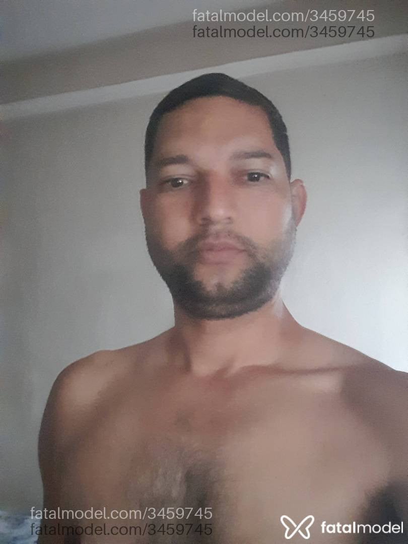 Acompanhante homem com cabelo castanho de olhos pretos em Rio de Janeiro - Romerinho