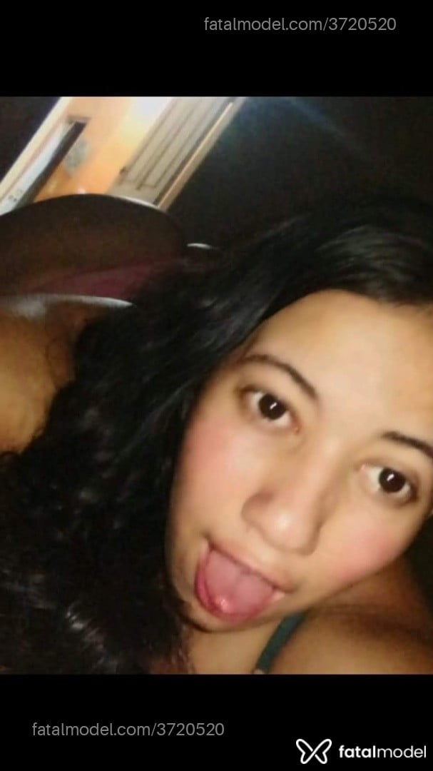 Acompanhante mulher trans loira (o) de olhos castanhos - Cléo Cavalcante