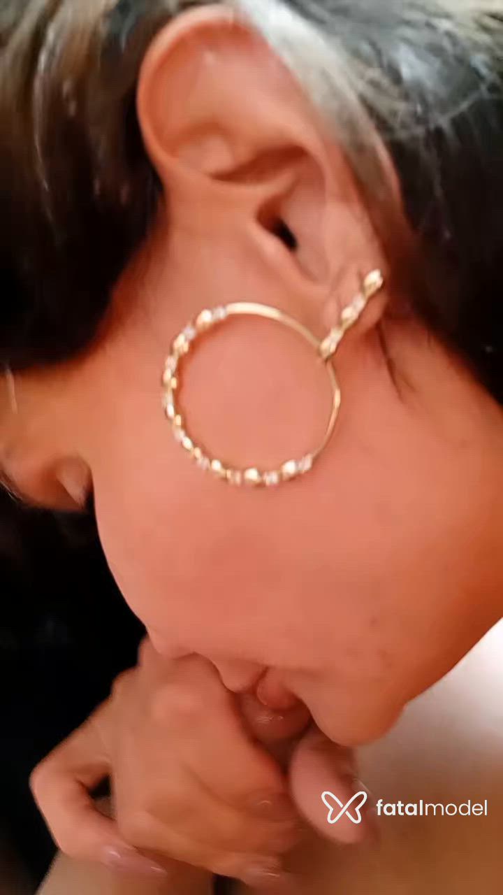 Acompanhante mulher morena (o) de olhos castanhos - Luiza Alves