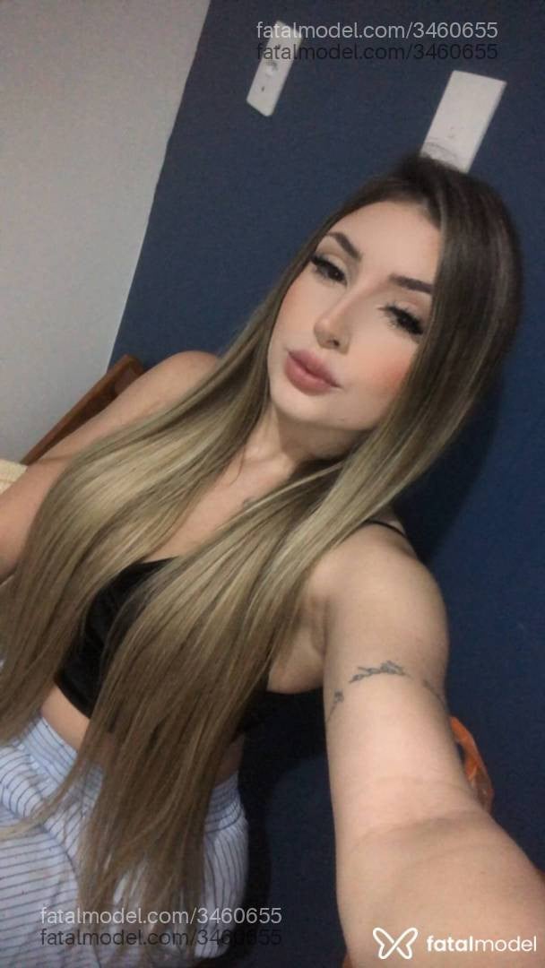 Acompanhante mulher loira (o) de olhos verdes - Angel