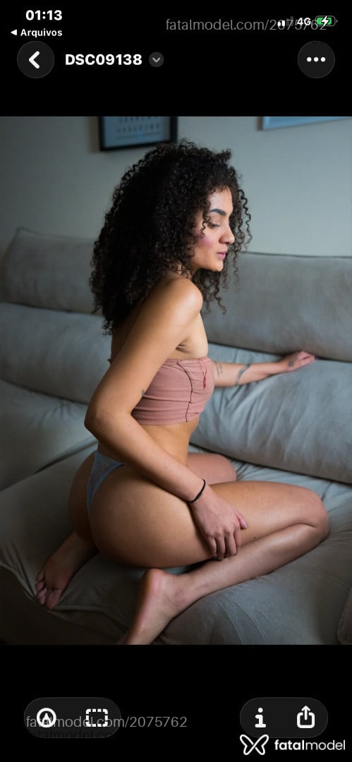 Acompanhante mulher com cabelo castanho de olhos castanhos - Fany Olivr