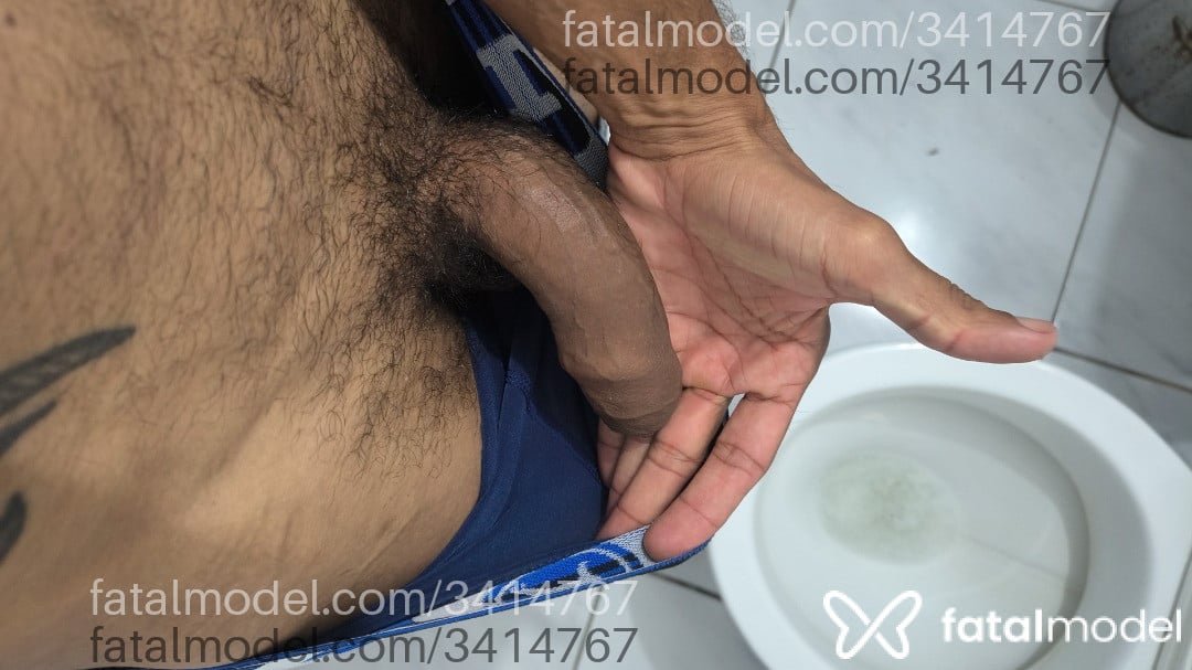 Acompanhante homem morena (o) de olhos pretos - Andrey