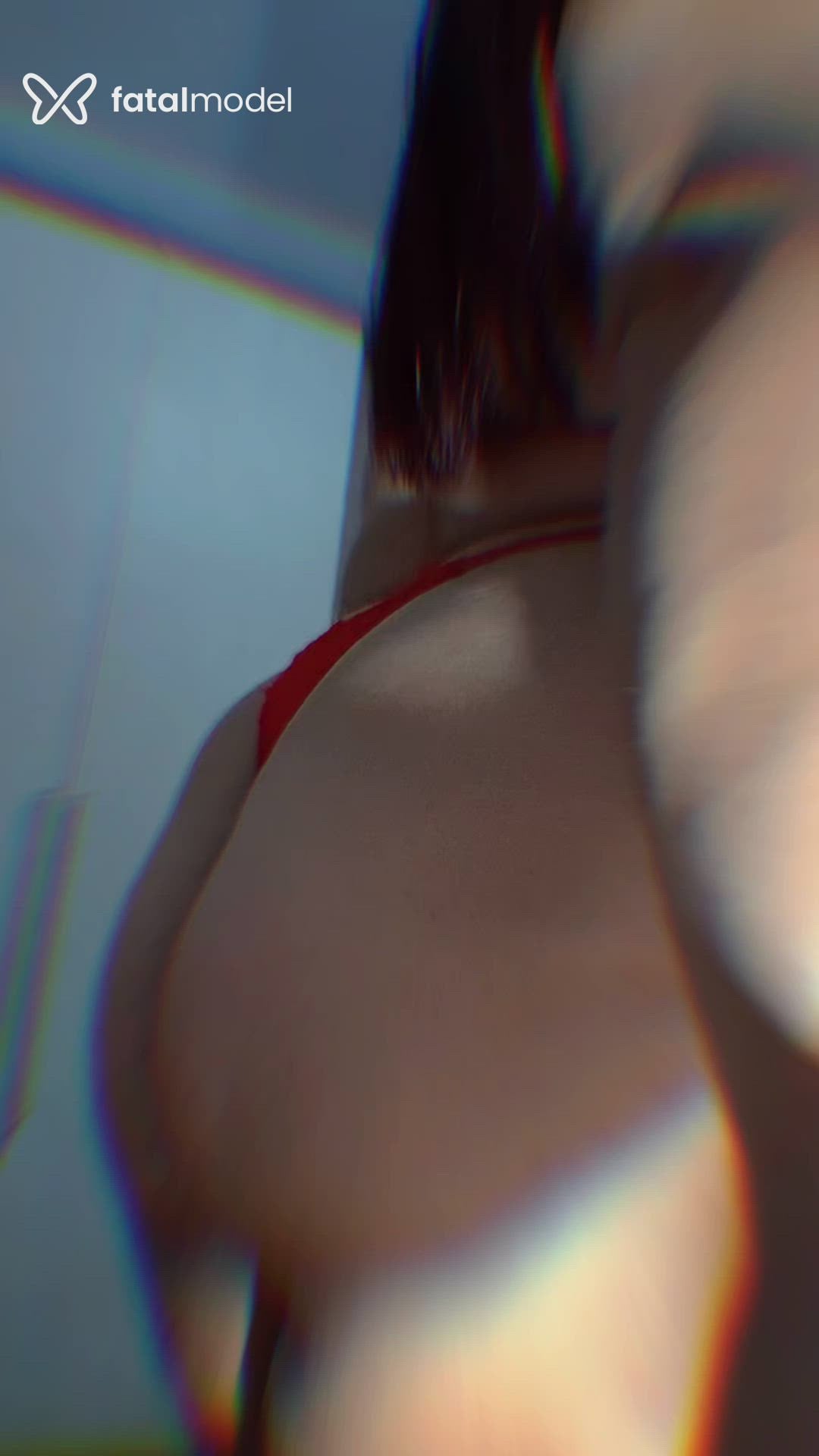 Acompanhante mulher ruiva (o) de olhos castanhos - Melissa