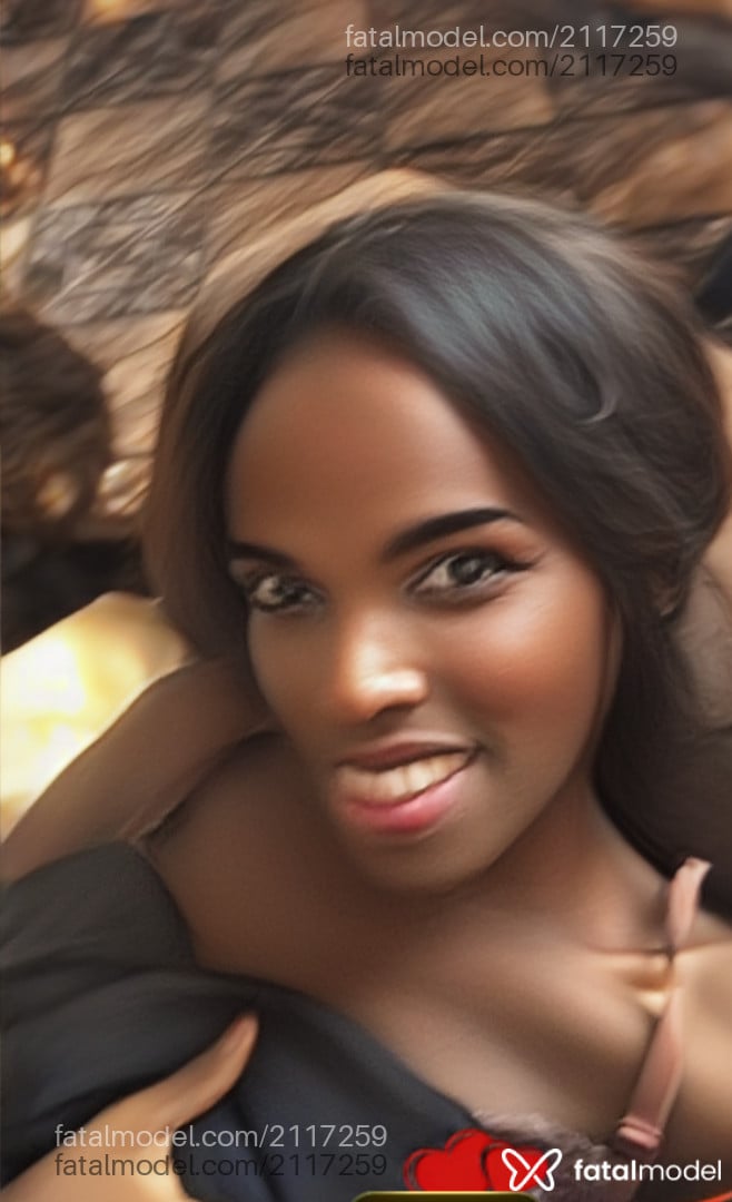 Acompanhante mulher trans com cabelo castanho de olhos pretos - Geeh Queiroz