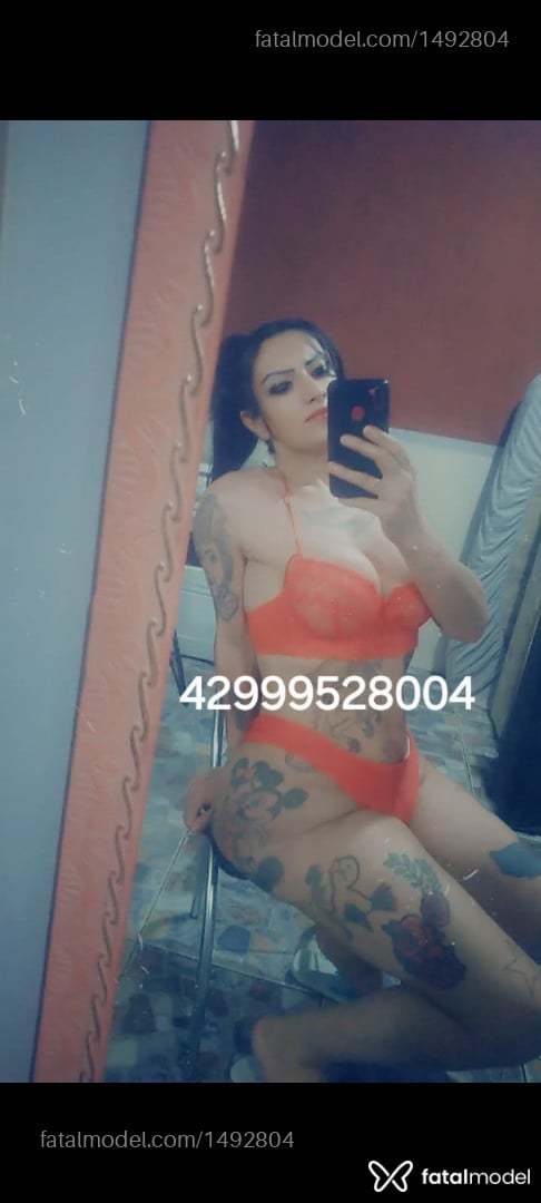 Acompanhante travesti morena (o) de olhos castanhos - Karine