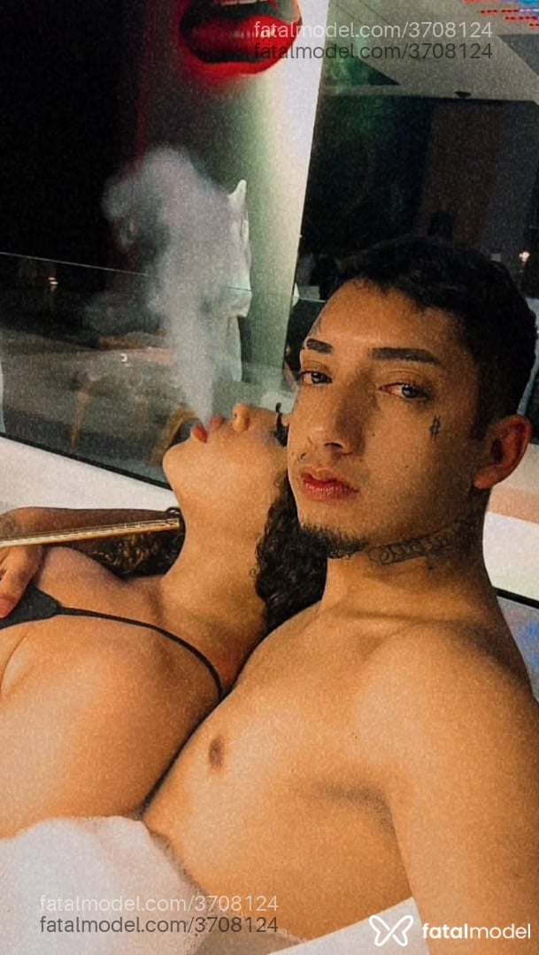 Acompanhante mulher morena (o) de olhos castanhos - Trizz