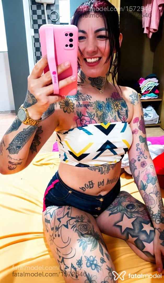 Acompanhante mulher ruiva (o) de olhos mel - Tatiane