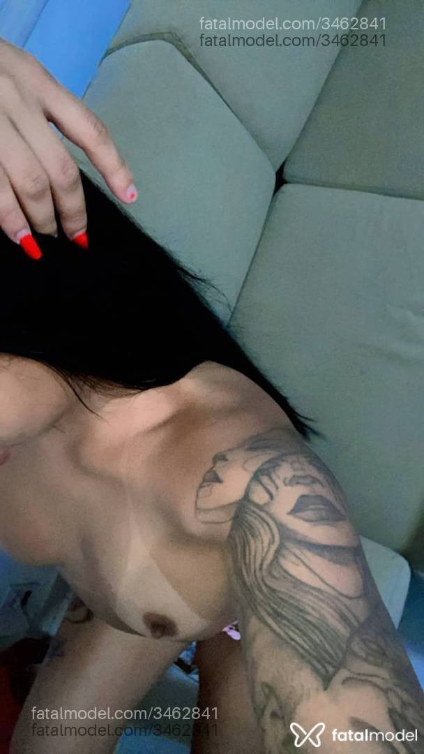 Acompanhante mulher morena (o) de olhos castanhos - Pietra Maia