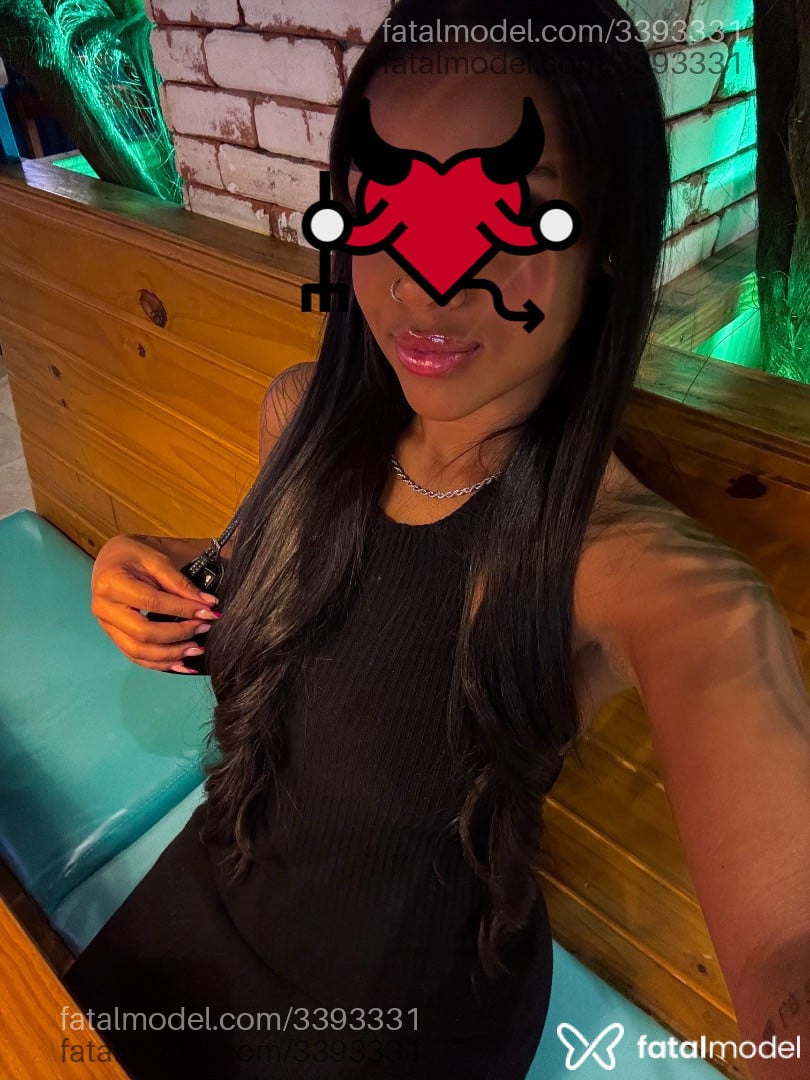 Acompanhante mulher morena (o) de olhos castanhos - Manuella
