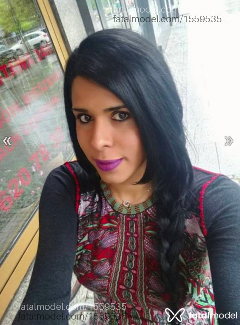 Acompanhante mulher trans morena (o) de olhos castanhos - JOVANA CARLLA