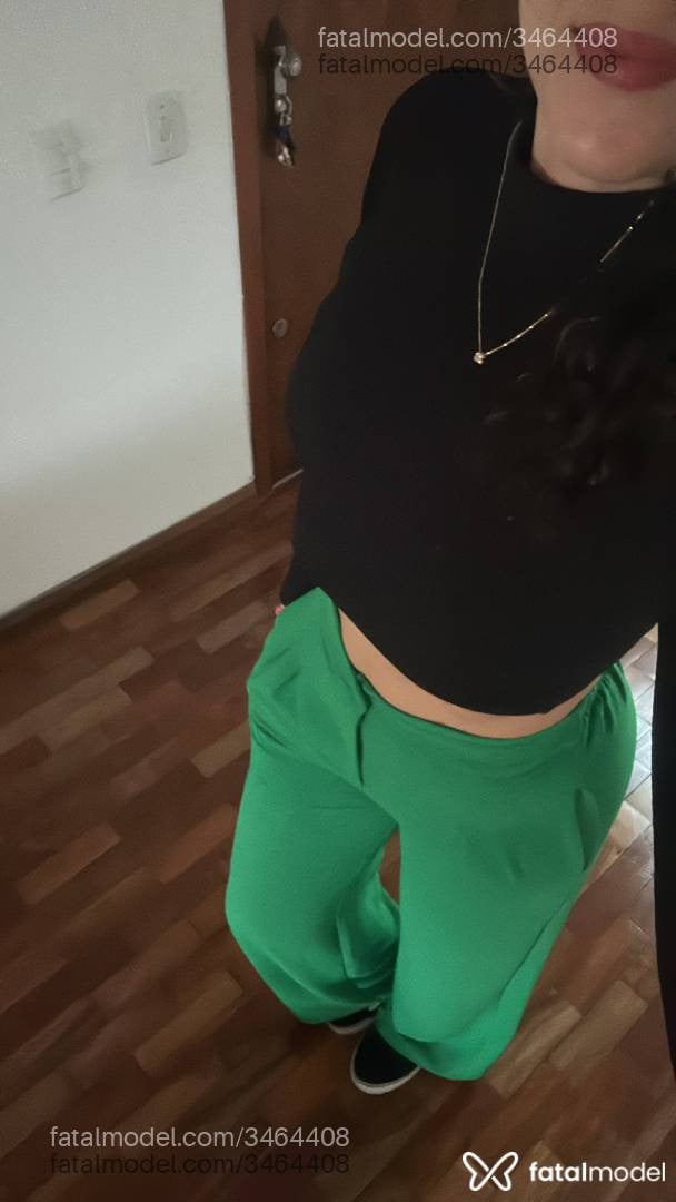 Acompanhante mulher morena (o) de olhos castanhos - Rafaela