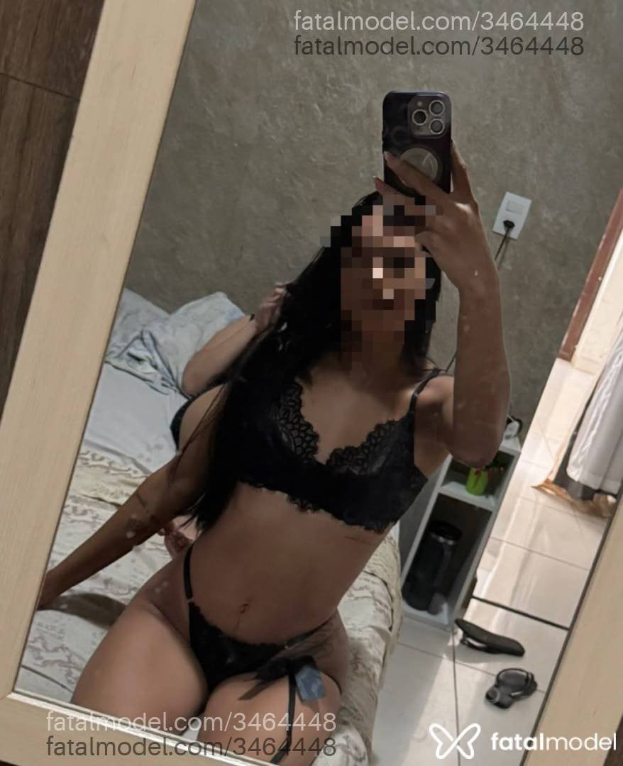 Acompanhante mulher morena (o) de olhos pretos - Ana Cordeiro