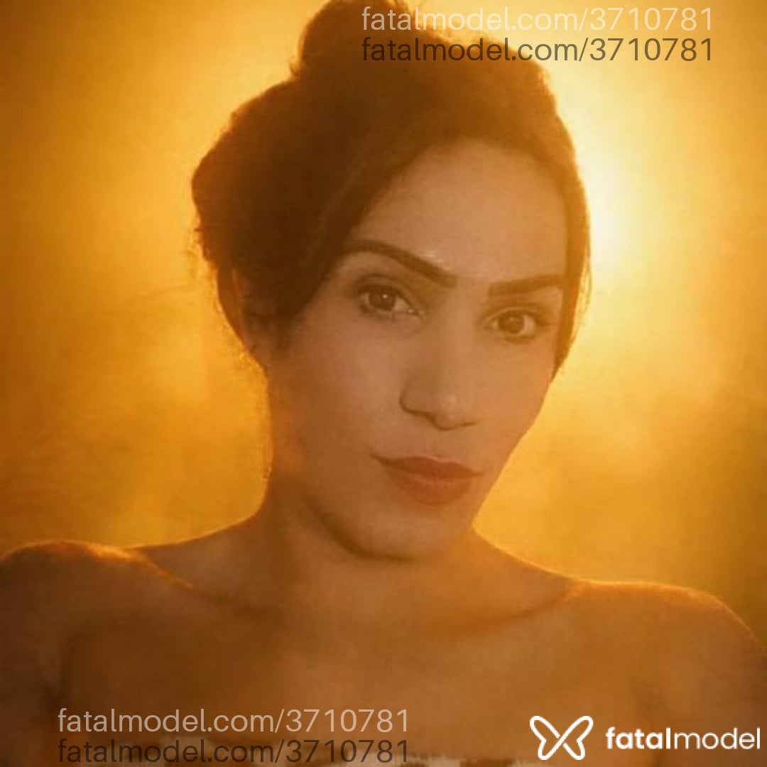 Acompanhante mulher trans morena (o) de olhos castanhos - Raylla Aldama Fox
