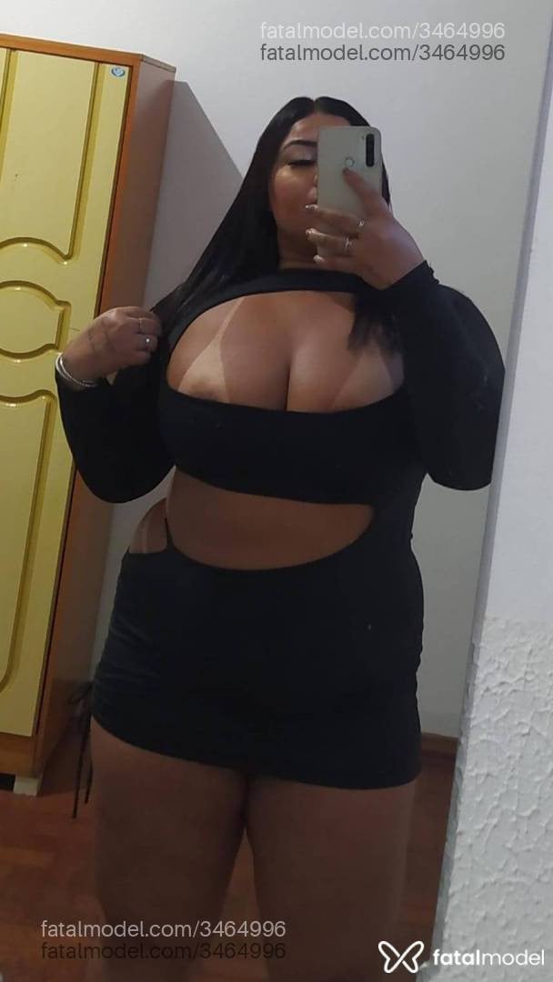 Acompanhante mulher morena (o) de olhos pretos - Renata Costa