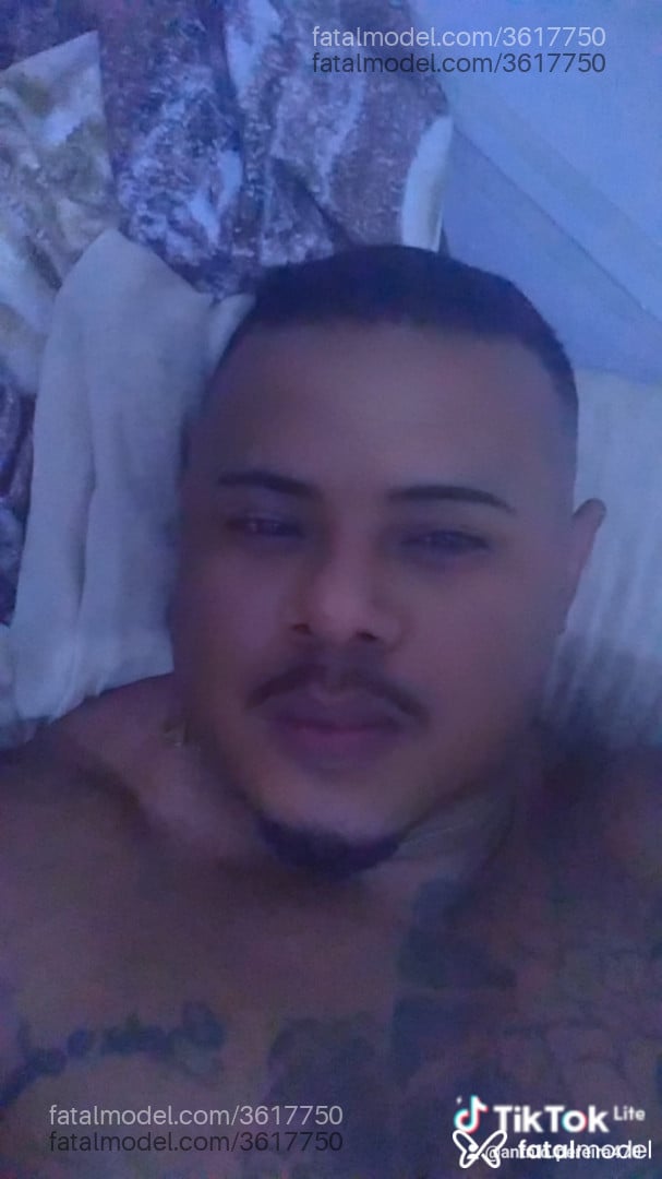Acompanhante homem morena (o) de olhos castanhos - Tony Pereira