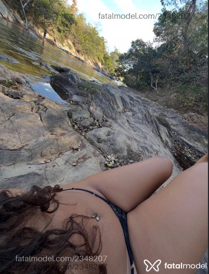 Acompanhante mulher morena (o) de olhos castanhos - Ana Clara