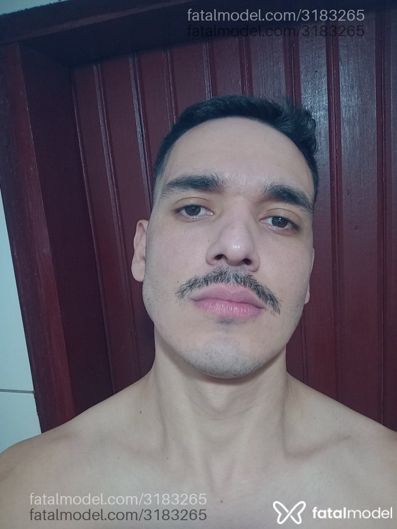 Acompanhante homem morena (o) de olhos castanhos - Djeisom