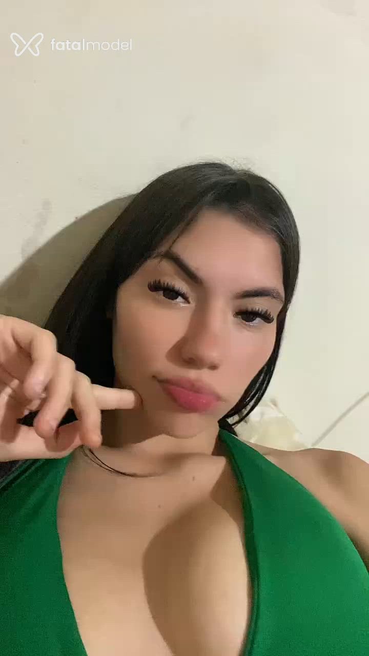 Acompanhante mulher morena (o) de olhos pretos em Jaú Acompanhante mulher morena (o) de olhos pretos em Jaú - Júlia