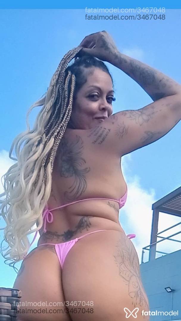 Acompanhante mulher com cabelo castanho de olhos castanhos - Fernanda