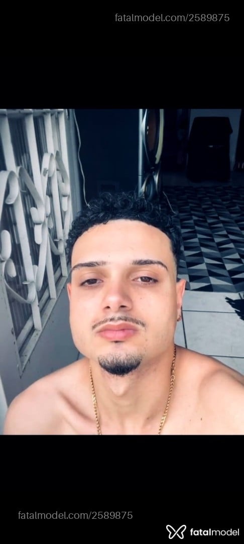 Acompanhante homem morena (o) de olhos castanhos - Lucas