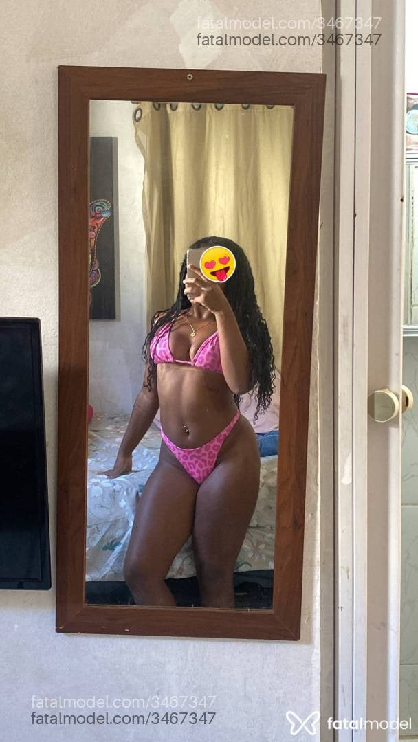 Acompanhante mulher morena (o) de olhos pretos - Beatriz Silva