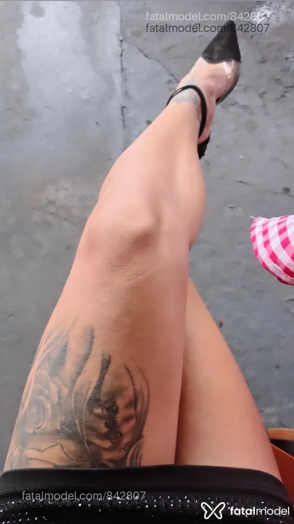 Acompanhante travesti ruiva (o) de olhos castanhos - Danii