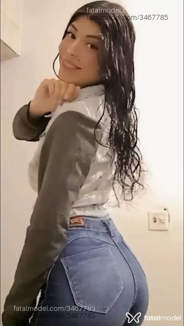 Acompanhante mulher morena (o) de olhos castanhos - Danny Santos