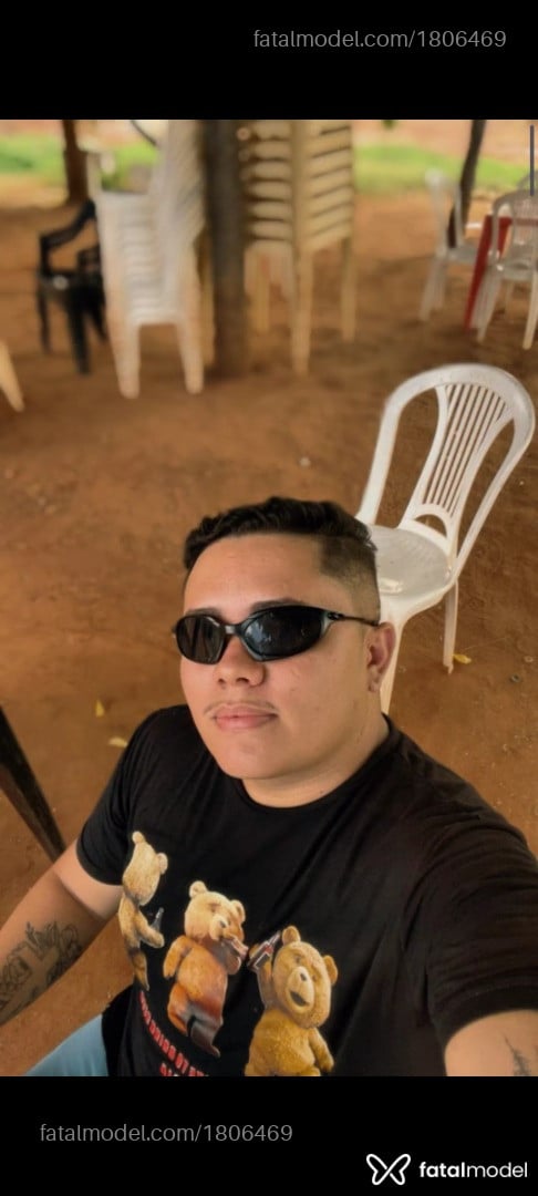 Acompanhante homem morena (o) de olhos castanhos - Anderson Campos